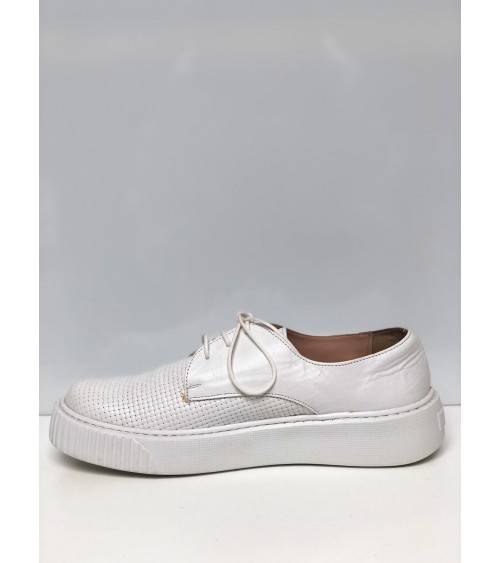 Smart Cronos Shoes - White.